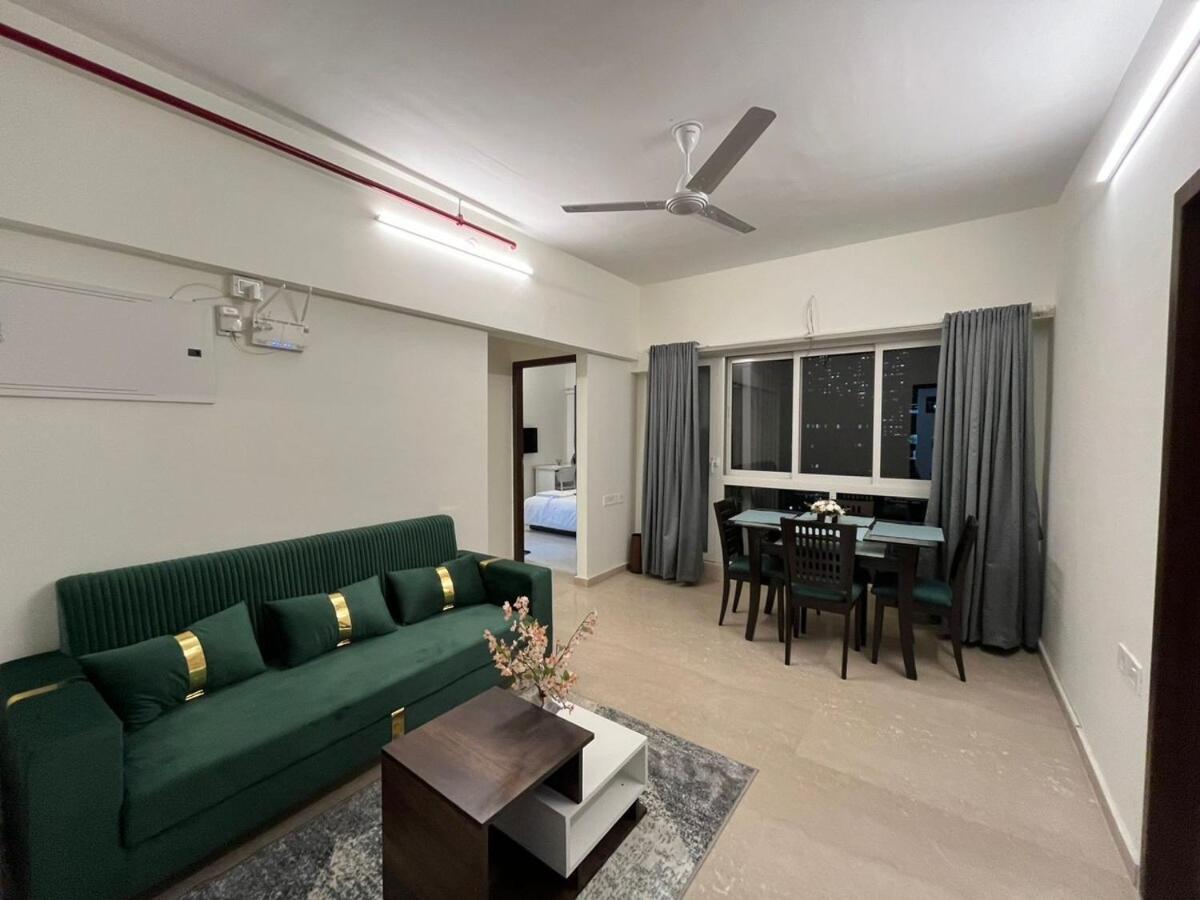 2Bhk Plus Living Room Near Nesco Malad East West Mumbai  Buitenkant foto